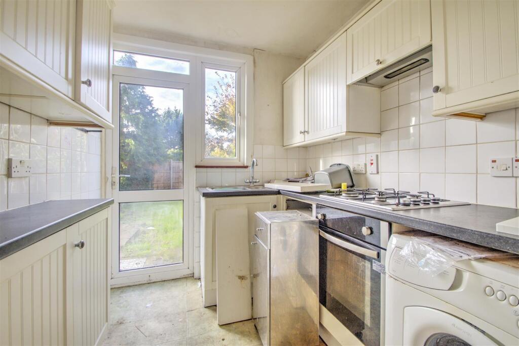House in Southall - View 4