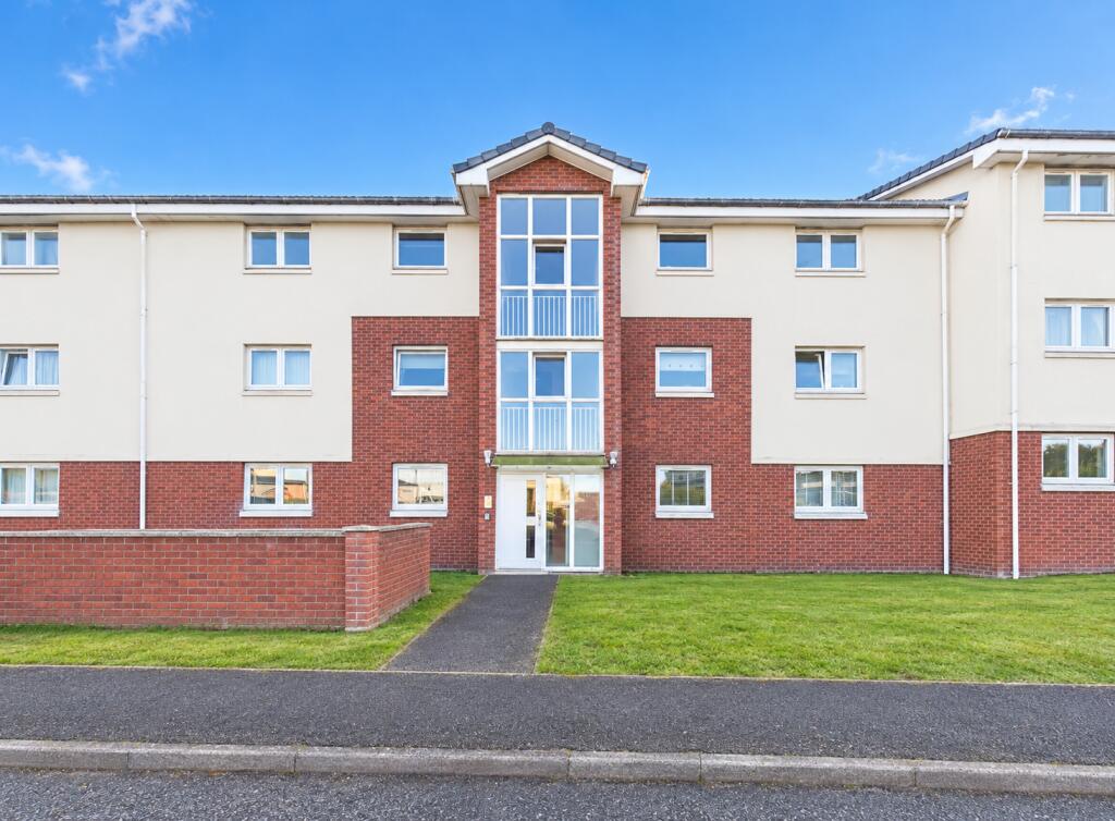 Main image of property: Flat 6, 214 Eaglesham Road, East Kilbride, Glasgow