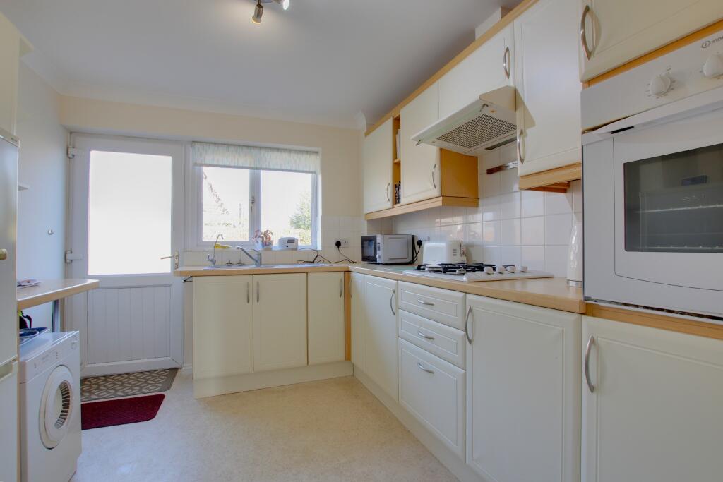 Ludcombe, Denmead photo 4