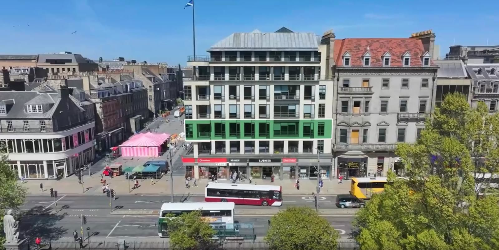 Main image of property: 7 Castle Street, Edinburgh, EH2