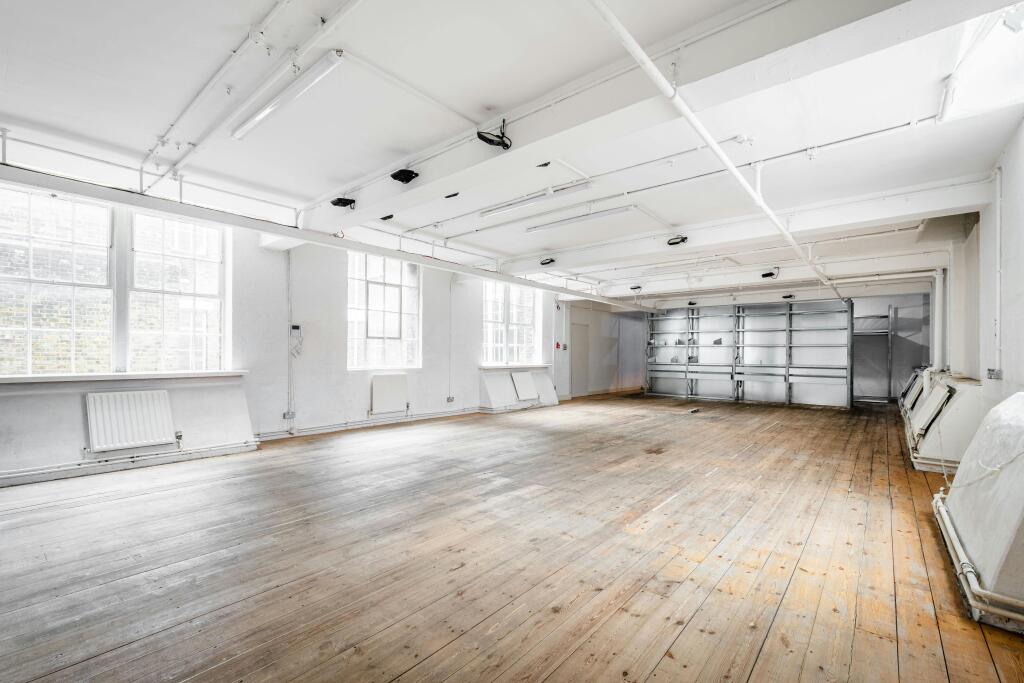 Hoxton St Studios 207 New Low Res 2.jpg