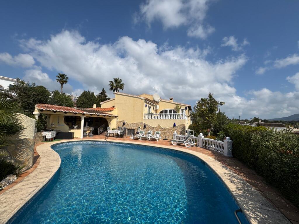 Main image of property: Valencia, Alicante, Moraira