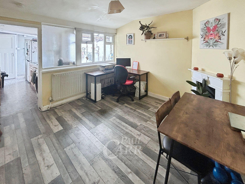 House in Sandwell, West Midlands - View 5