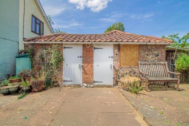 Laneside, Lackford [Workshop] 01.jpg