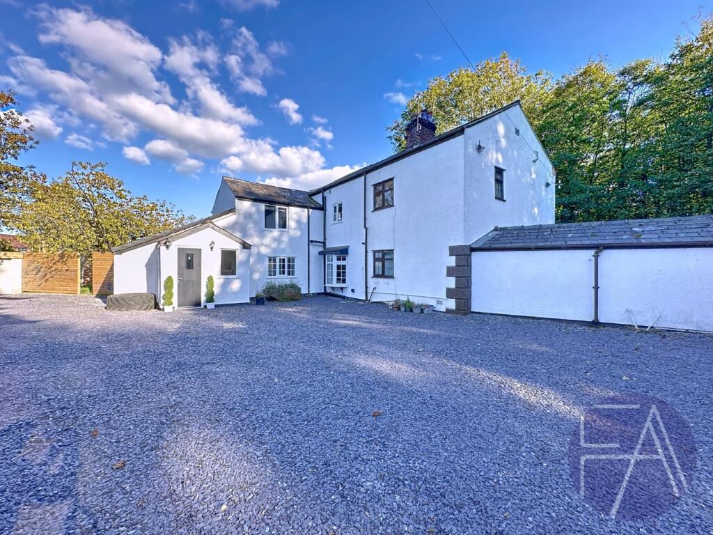 Main image of property: Bescar Brow Lane, Scarisbrick, Ormskirk, Lancashire, L40 9QG