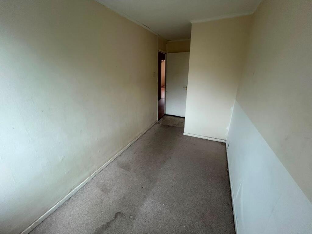 Apartment in Cumbernauld, North Lanarkshire - More