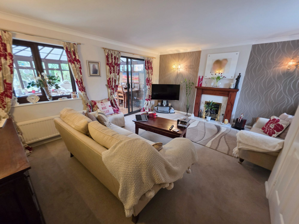 House in Doncaster, Bessacarr Grange, Cantley - View 5