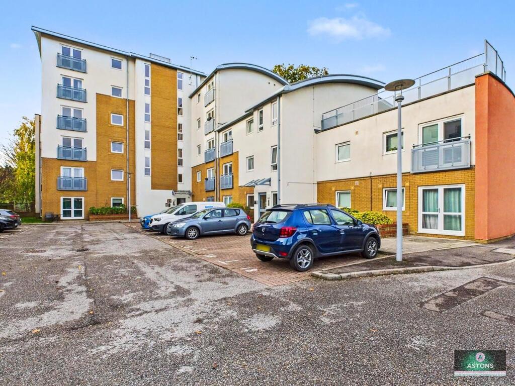 Main image of property: Trafalgar Gardens, Three Bridges