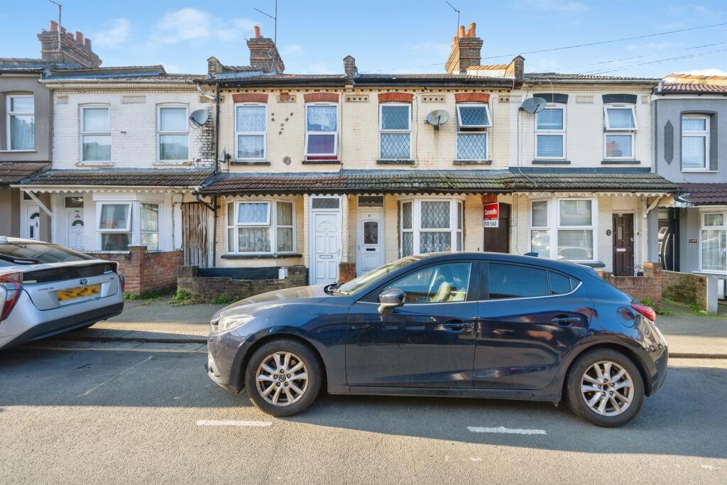 Main image of property: Ivy Road, Luton