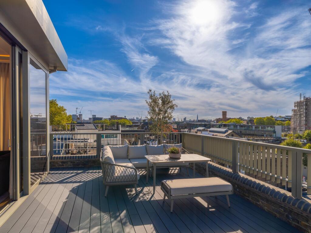 Apartment in London - View 4