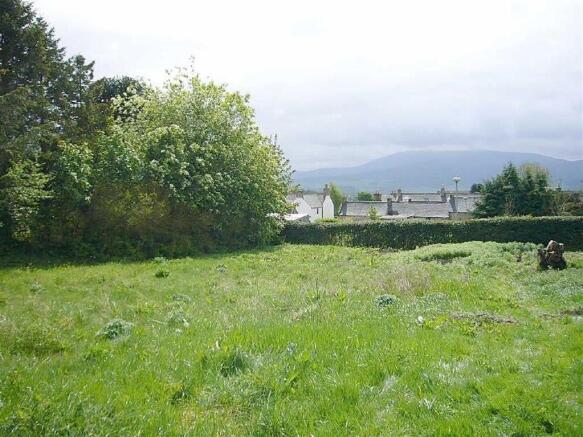 BUILDING PLOT