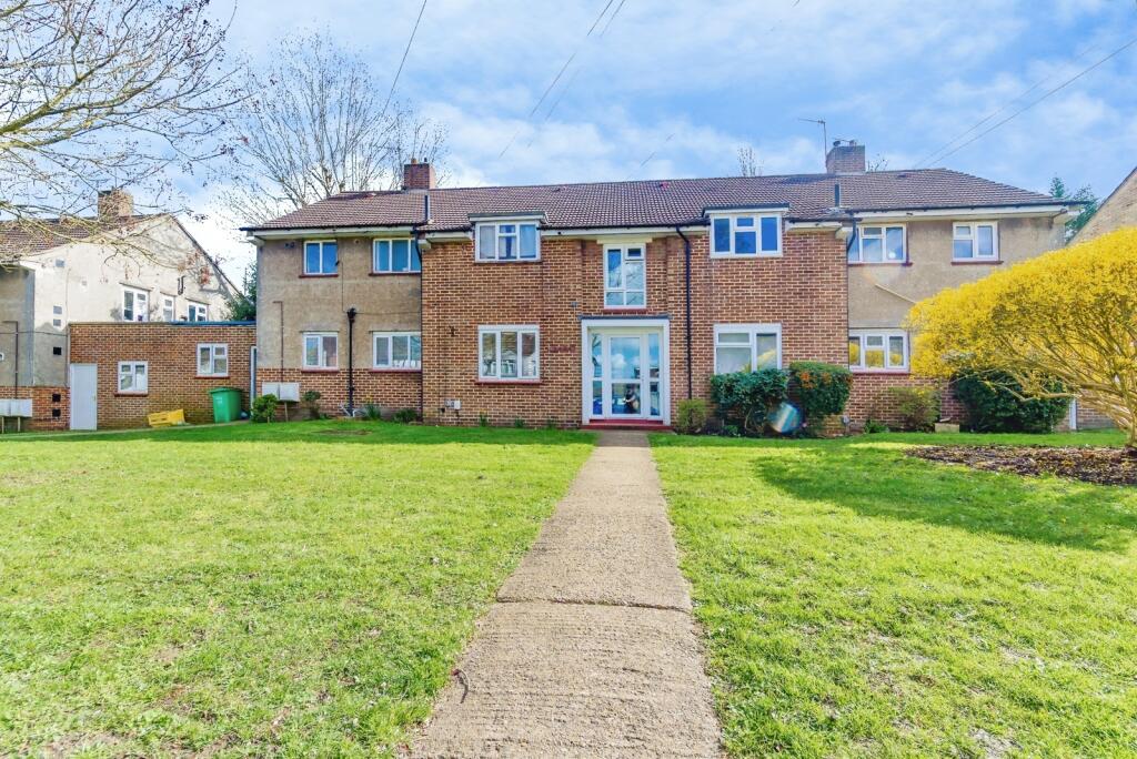 Main image of property: The Mount, COULSDON, Surrey, CR5