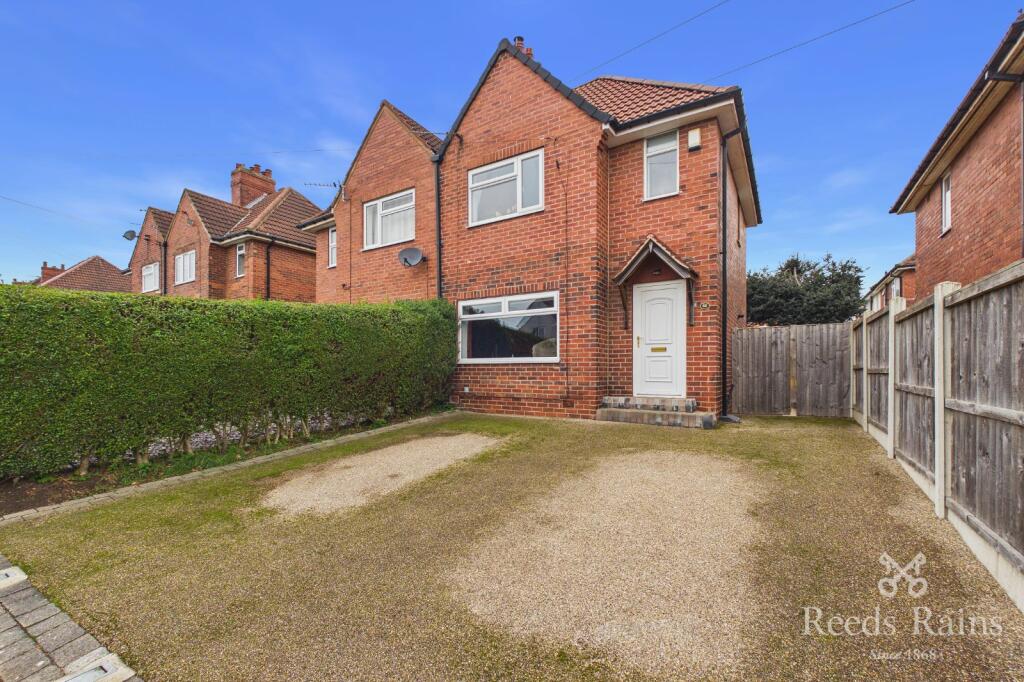 Green Lea, Oulton, Leeds, West Yorkshire, LS26 photo 2
