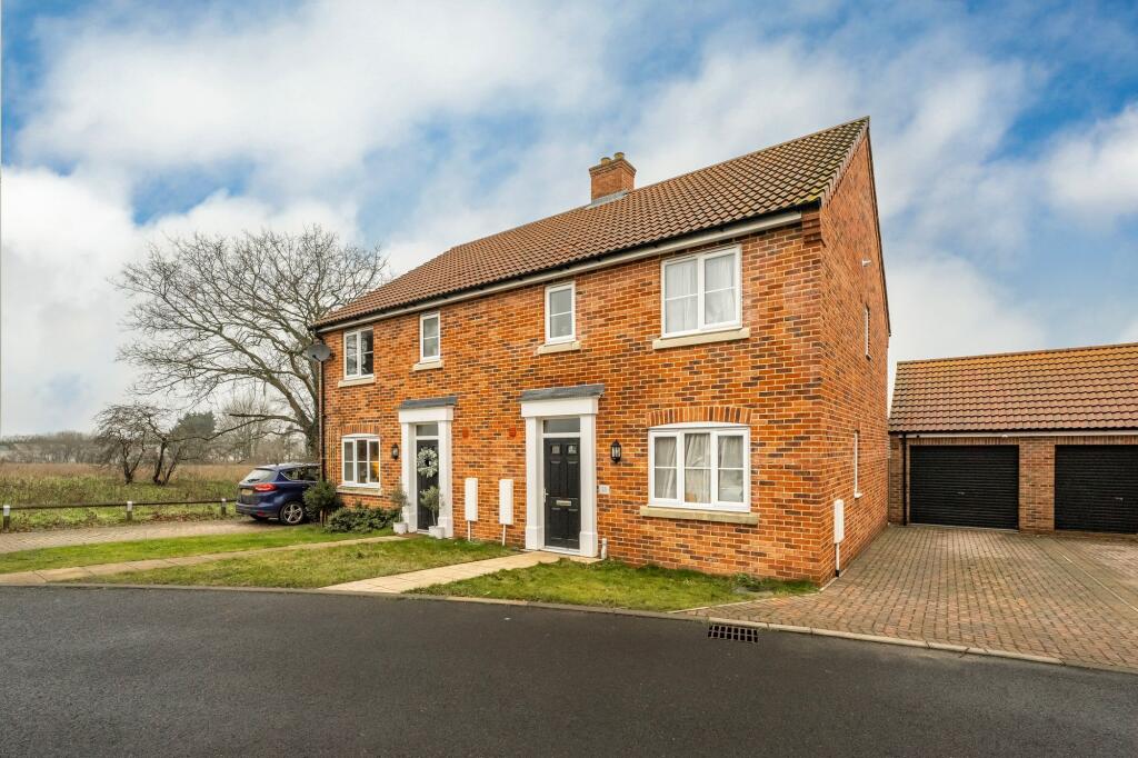 3-bed semi-detached on Steve Read Way, Horsford, £300,000