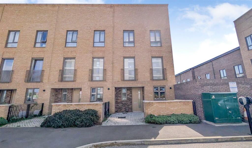 Main image of property: Bridgend Crescent, Rainham, RM13