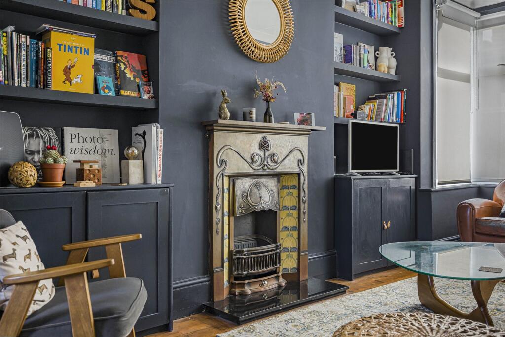 Prestbury Road, Cheltenham, Gloucestershire, GL52 photo 3