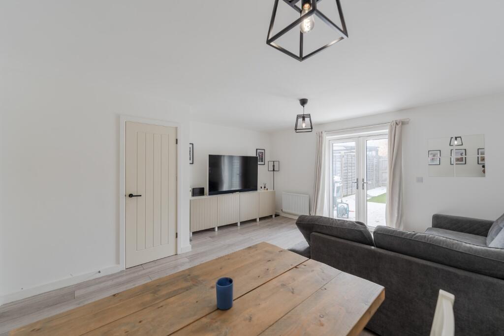 Heathcote Crescent, Alconbury Weald, Huntingdon, Cambridgeshire, PE28 4LW photo 4