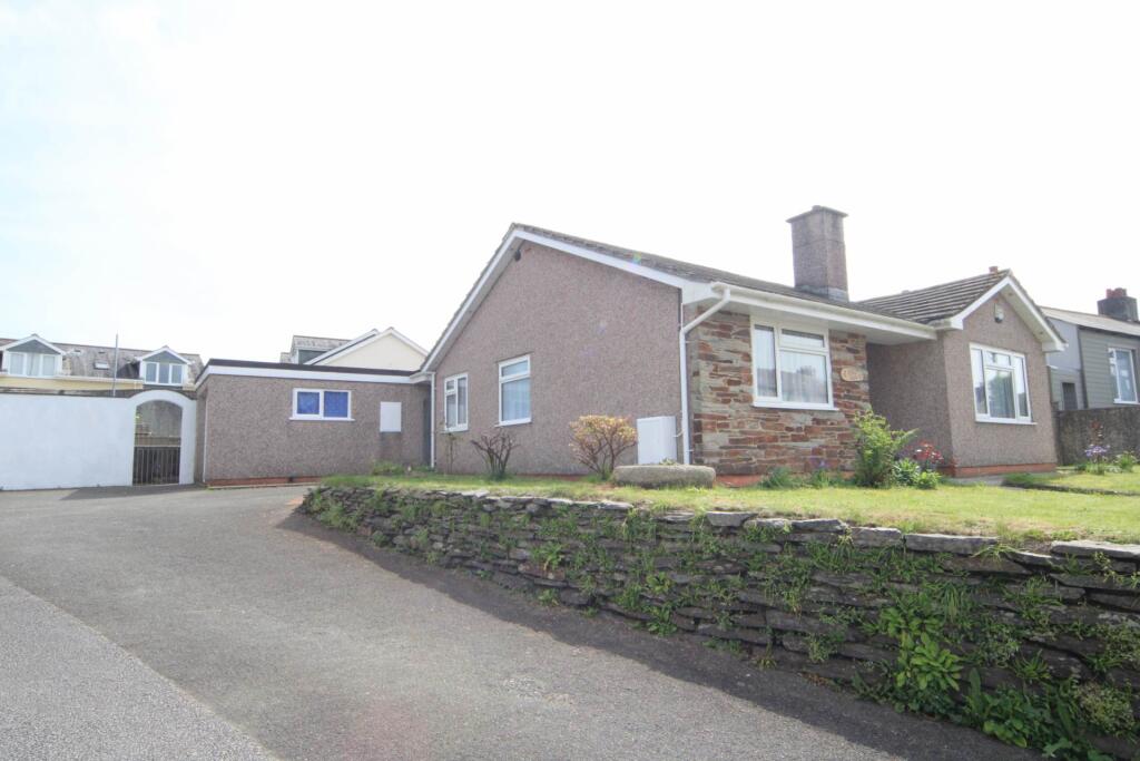 4-bed house on Callington., £315,000