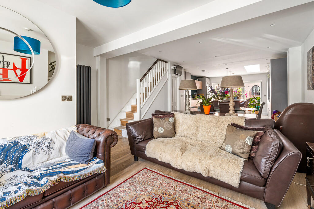 House in Brighton - More