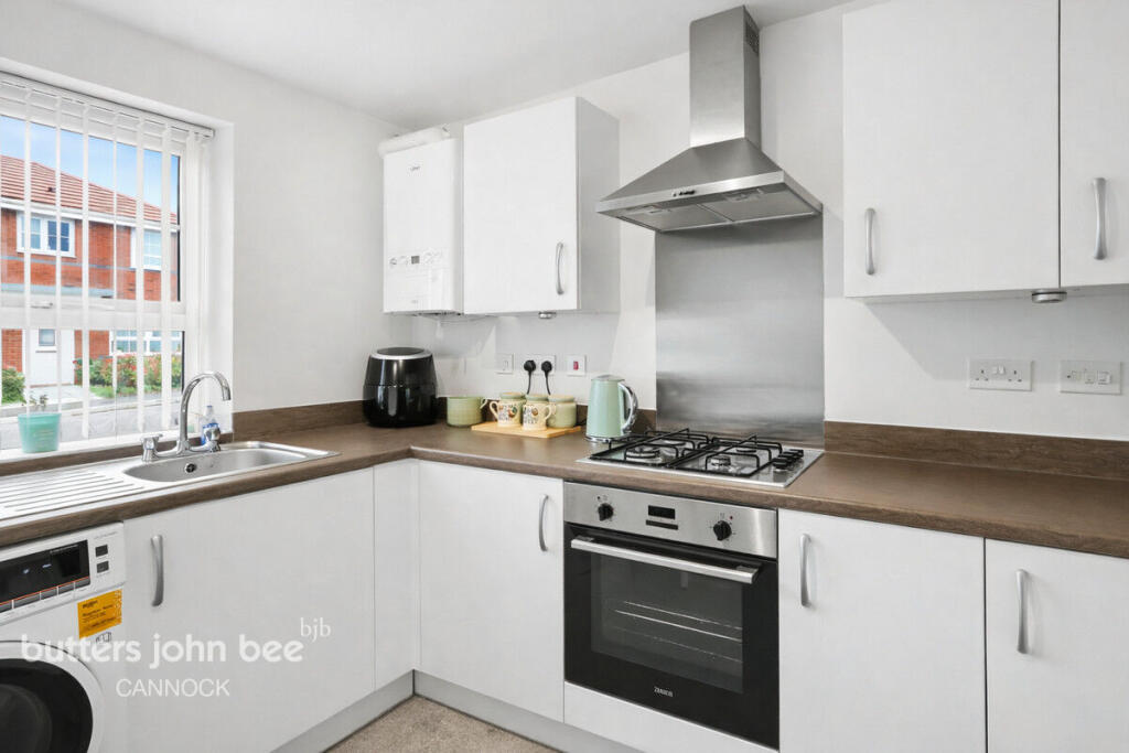 House in Cannock Chase, Pye Green, Hednesford - View 5