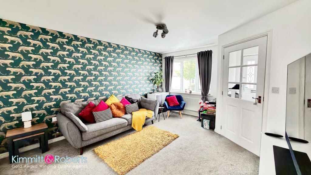 Starling Close, Hetton-Le-Hole, Houghton le Spring, Tyne and Wear, DH5 0GZ photo 4