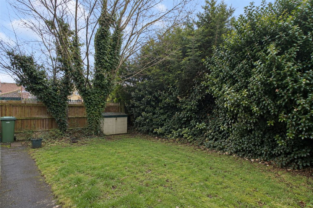 House in Spelthorne, Surrey - More
