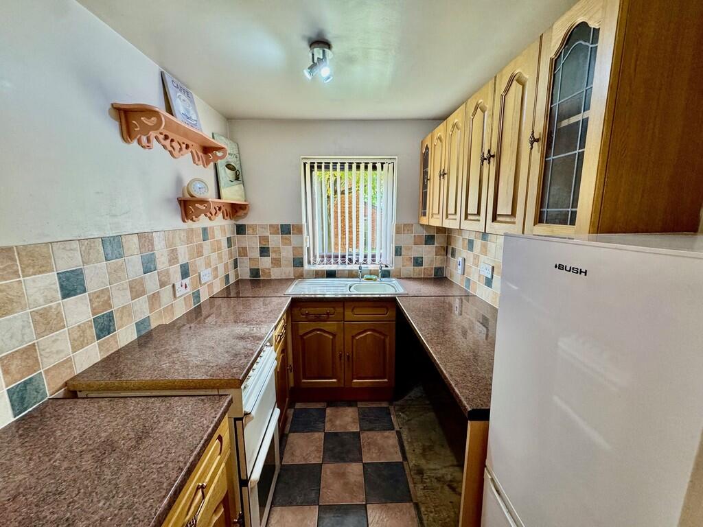 Woodfield Road, Kings Heath, Birmingham photo 4