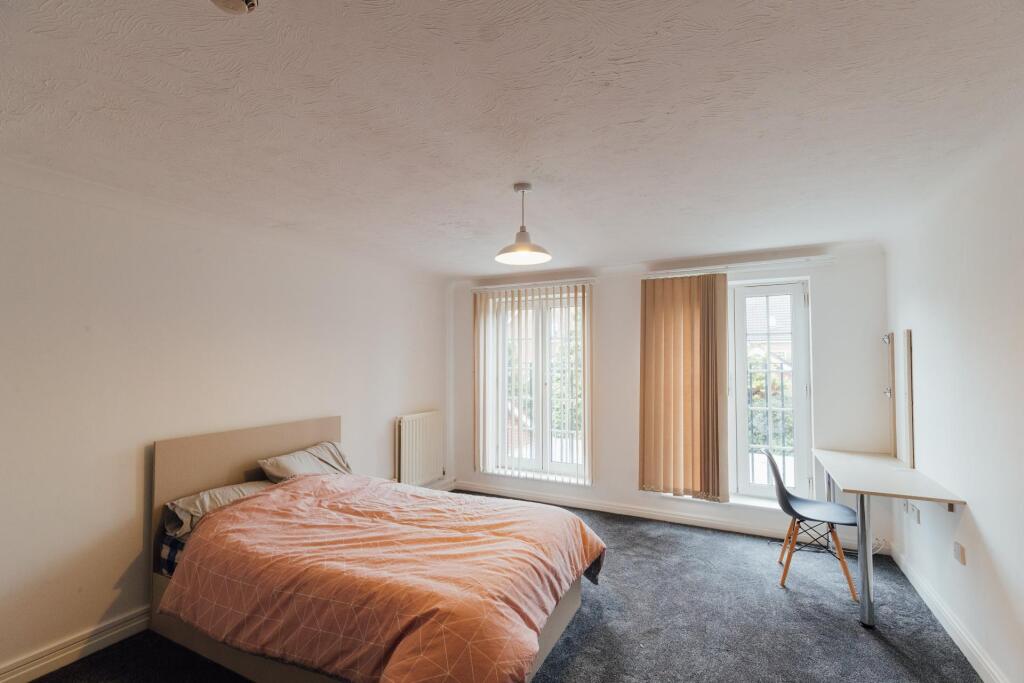Property photo 8