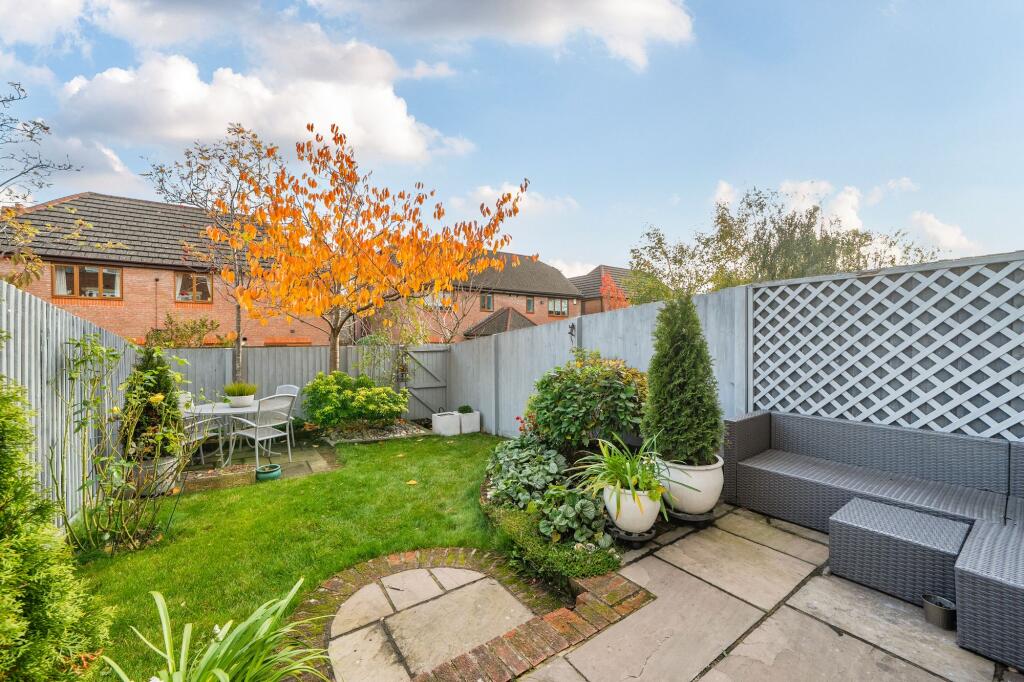Hutton Gate, Harrogate, HG2 photo 3