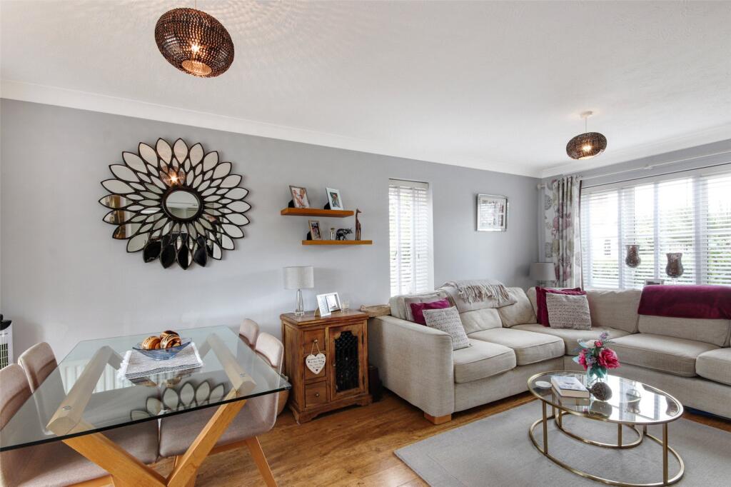 The Avenue, St. Marys Island, Chatham, Kent, ME4 – pohled 4