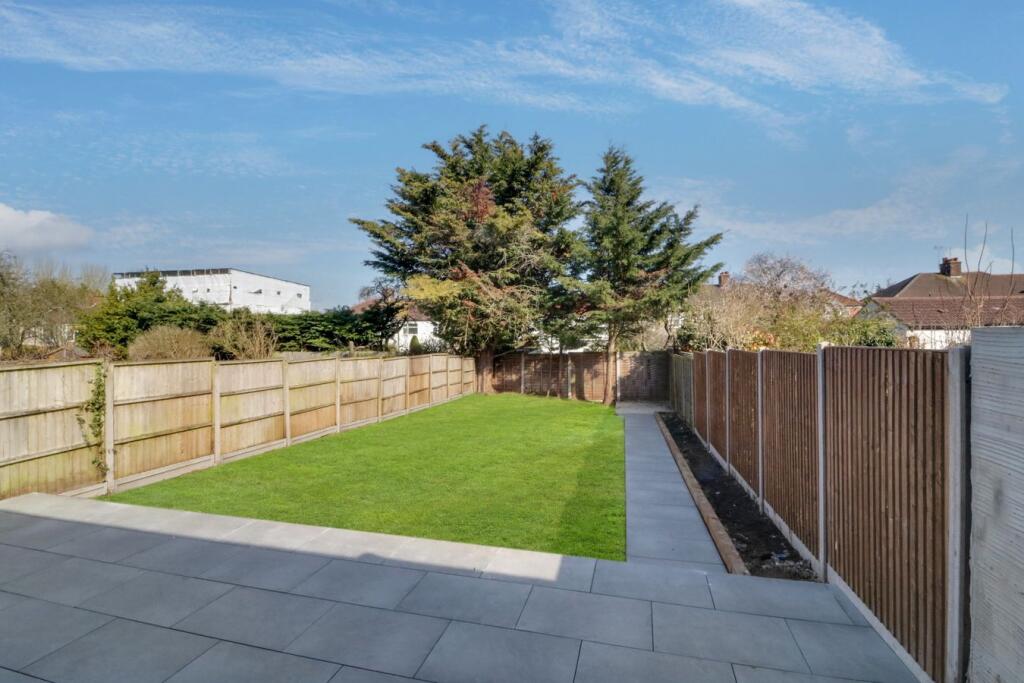 House in Harrow - More