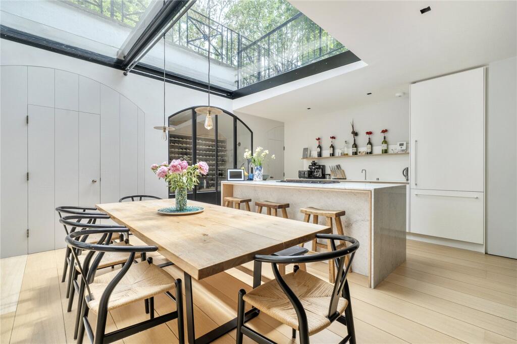 Main image of property: Gledhow Gardens, South Kensington, London, SW5