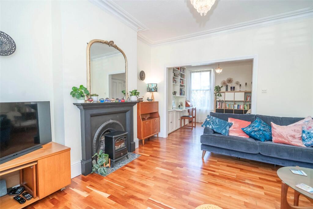 House in London - View 4