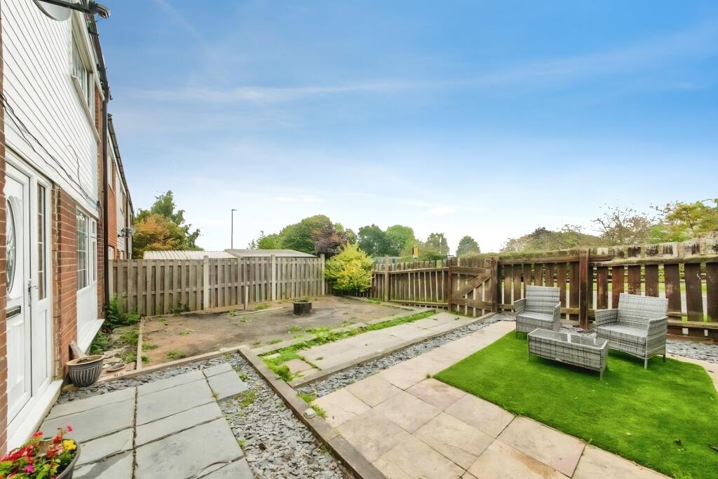 Kinsey Road, High Green, Sheffield, S35 photo 3