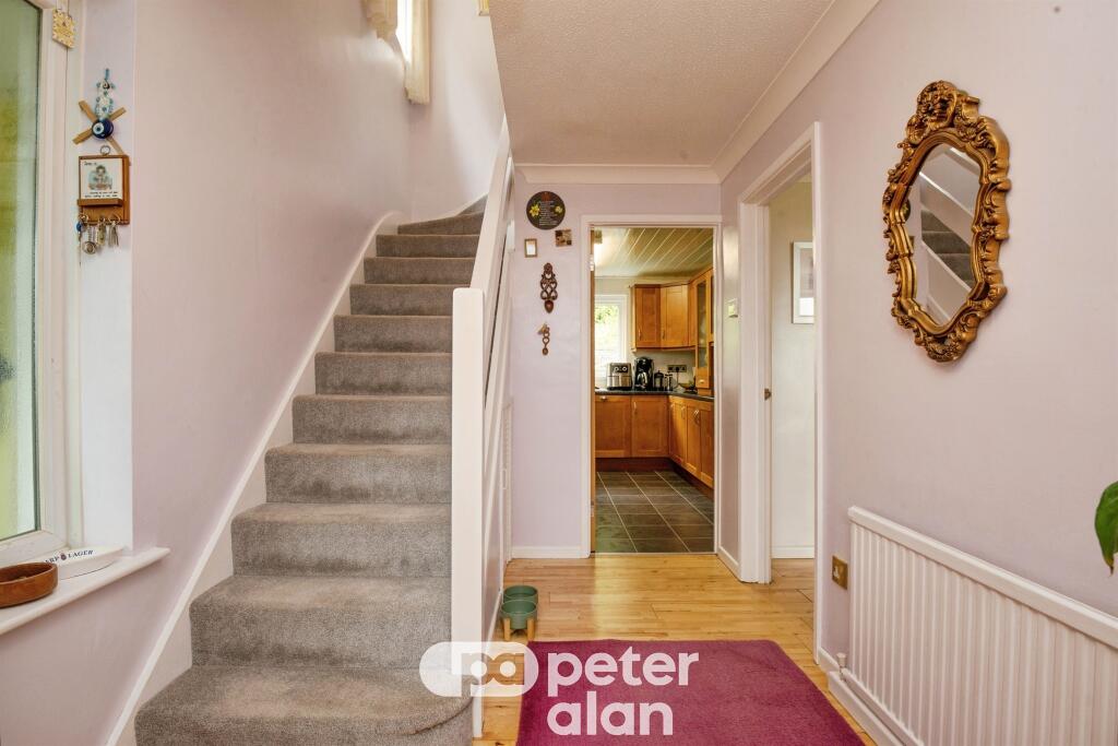 House in Newport, Panteg - View 2