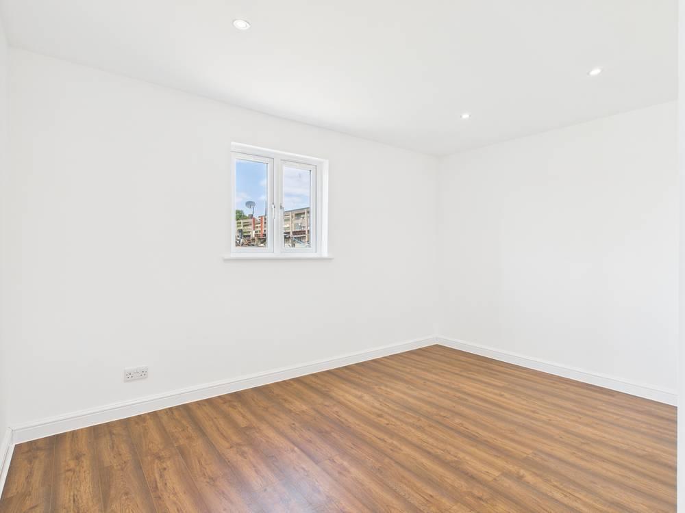 House in Rochester - View 3