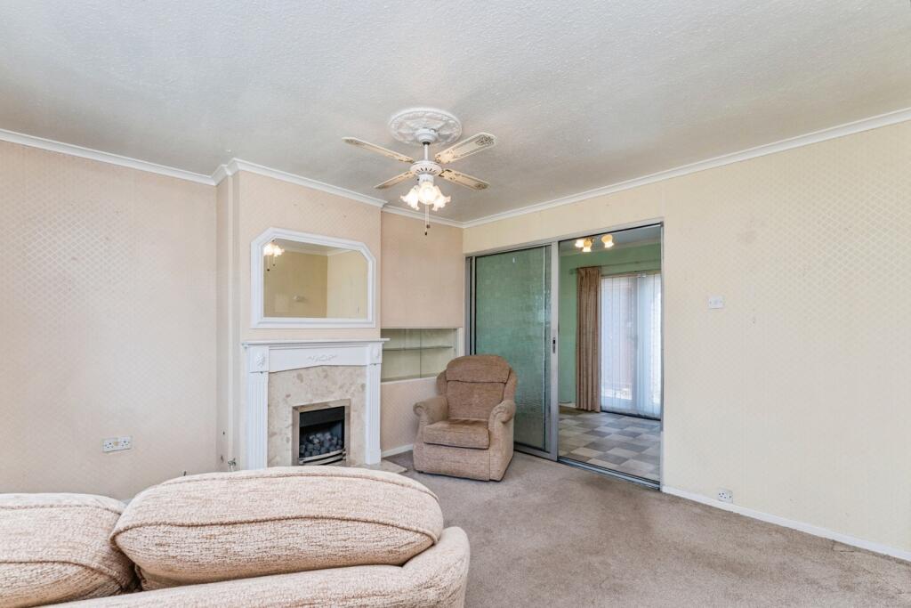 House in Chester, Blacon Point, City of Chester - View 4