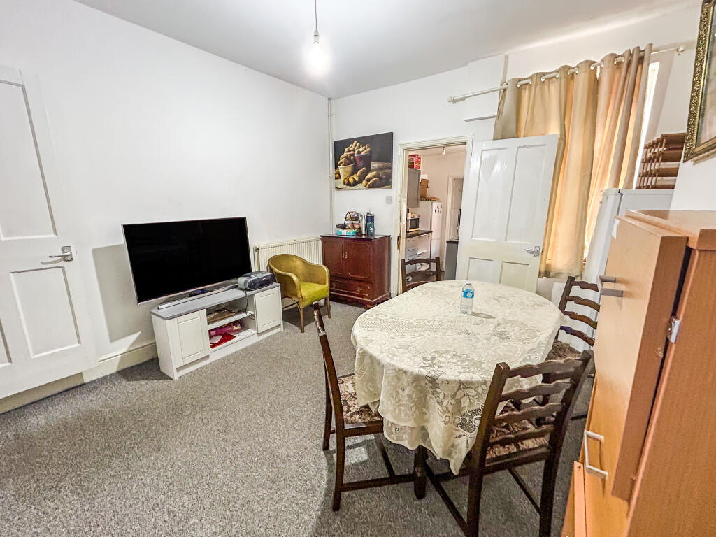 Gordon Street, Doncaster, DN21 photo 5