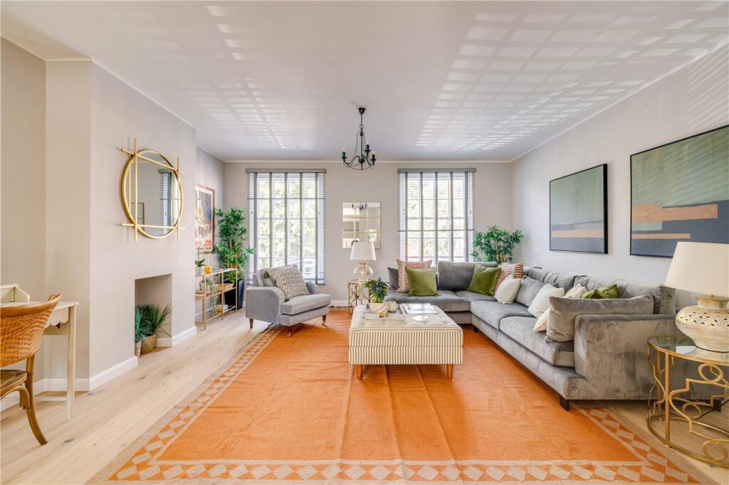 Main image of property: New Kings Road, London, SW6