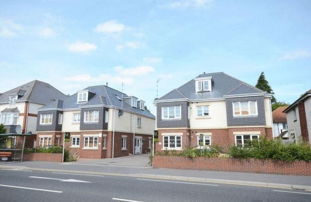 Main image of property: Holdenhurst Road, Bournemouth, BH8