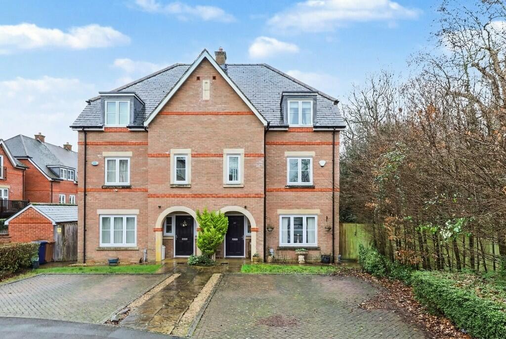 Main image of property: Augustine Way, Iffley