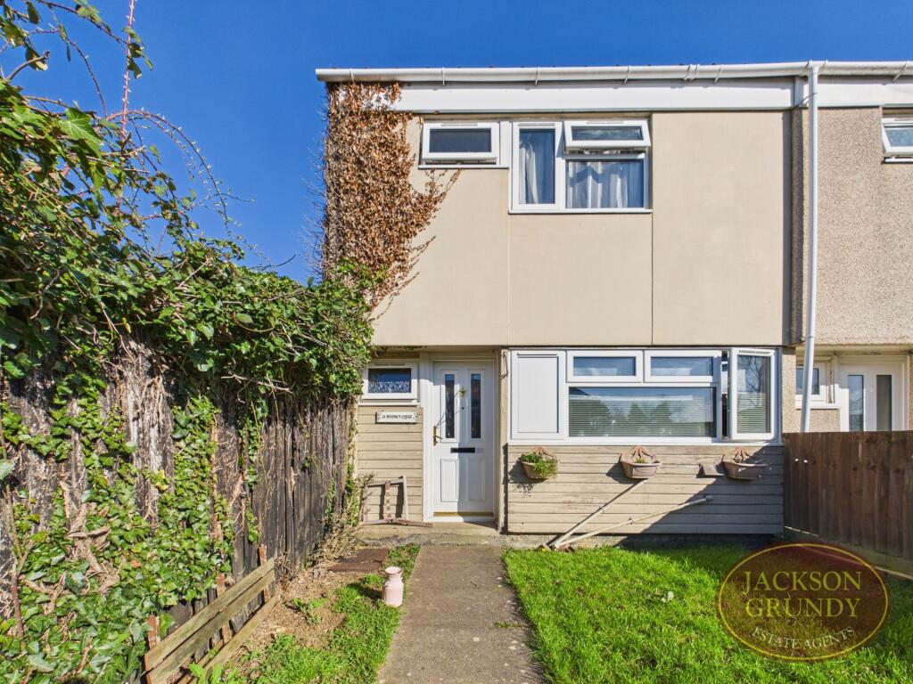 Main image of property: Rodney Close, Daventry, NN11 4JY