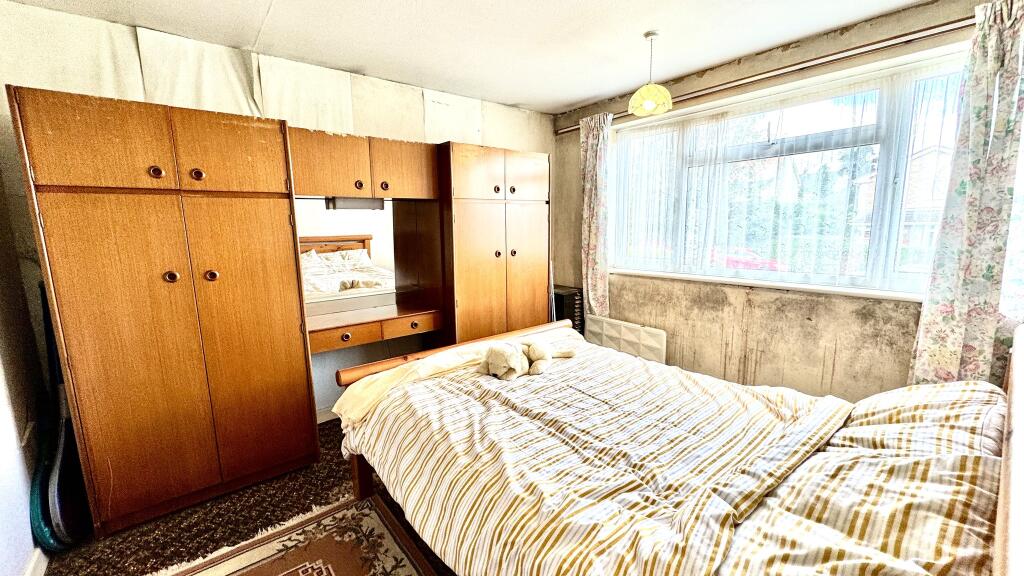 House in Dorchester, Stalbridge - More