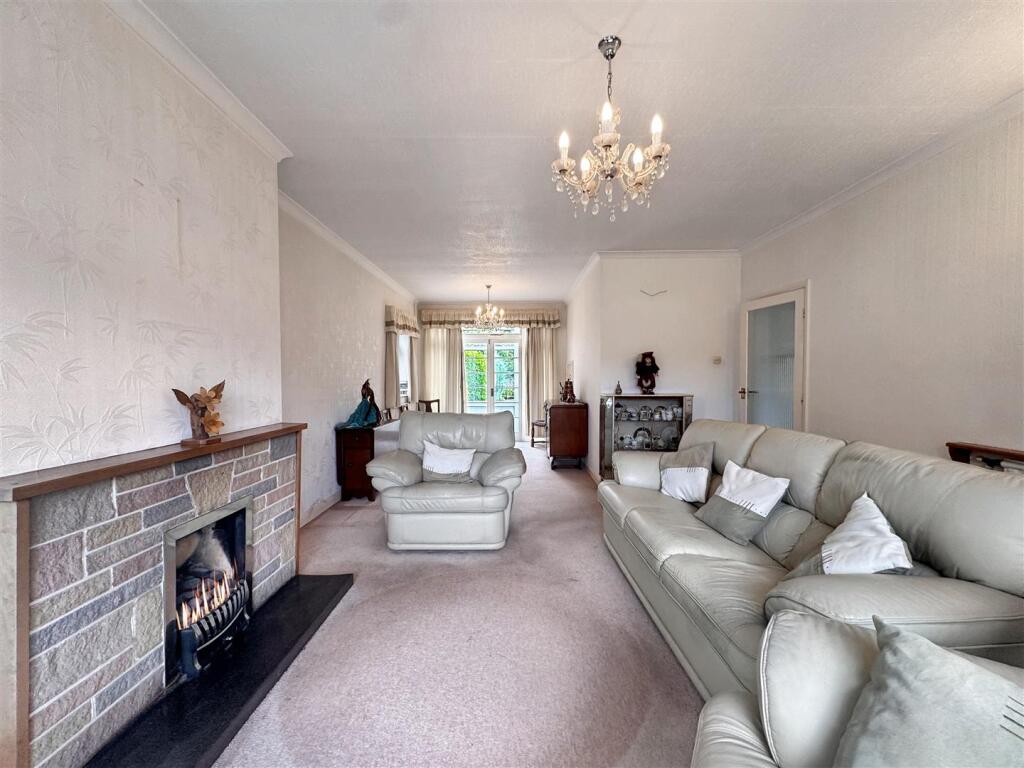 Station Road, Broughton Astley. photo 4