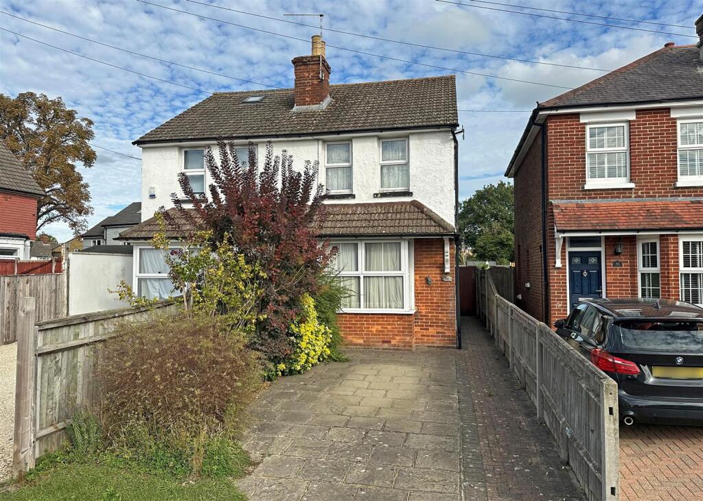 Main image of property: Brighton Road, Salfords, Redhill