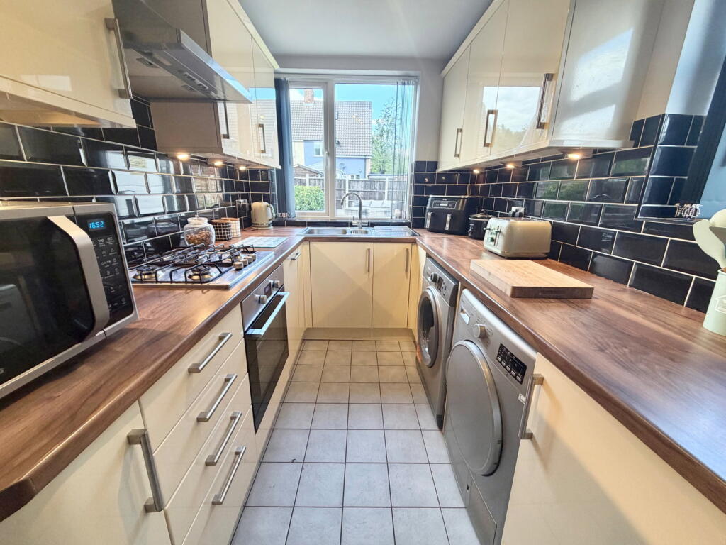 House in Dudley, West Midlands - View 3