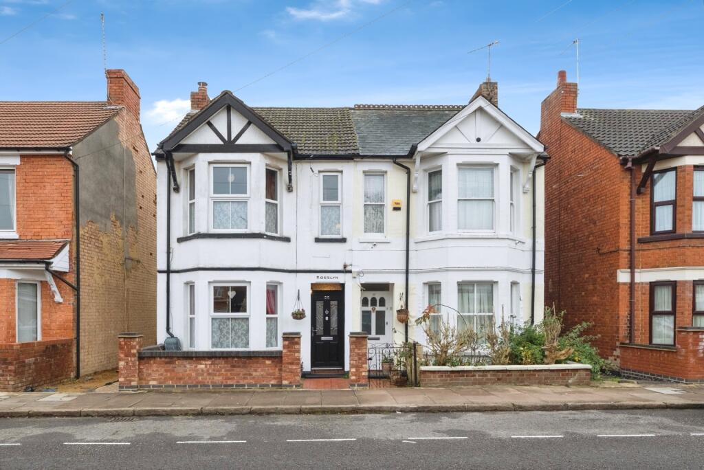 Main image of property: Windsor Street, Bletchley, Milton Keynes, Buckinghamshire, MK2