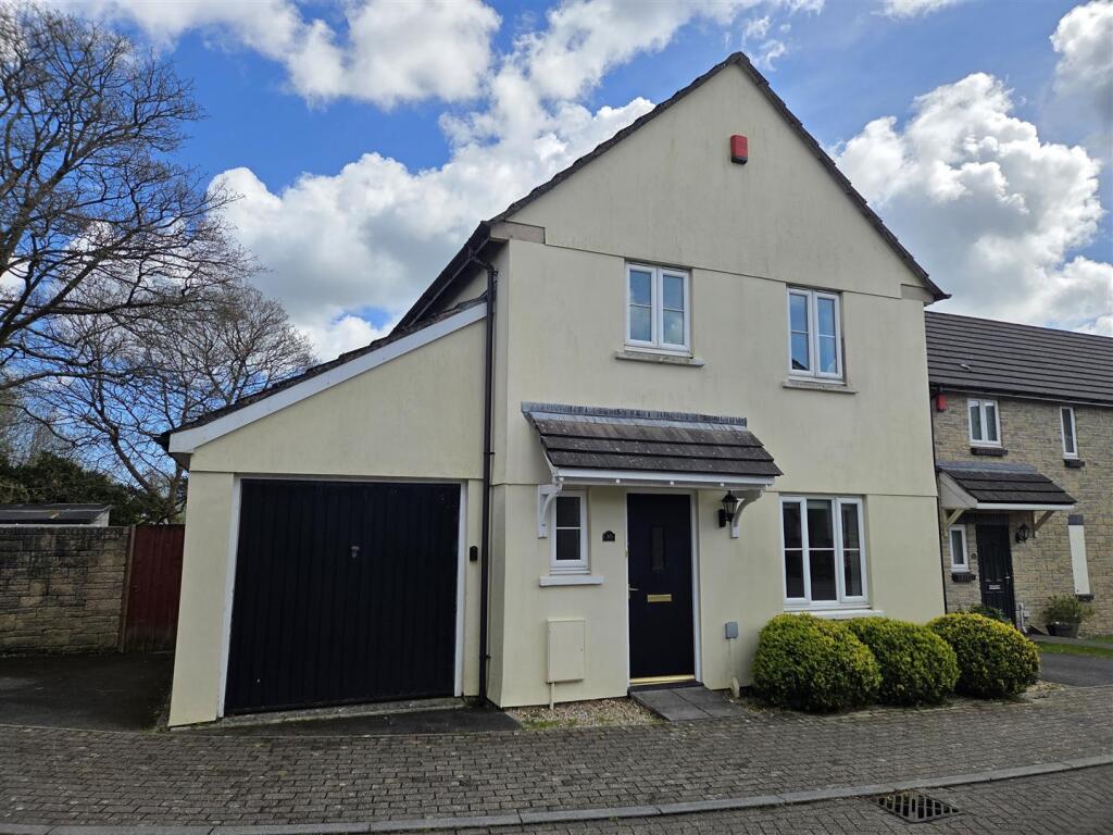 Main image of property: Gloweth, Truro