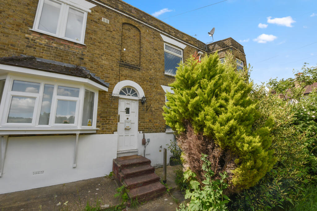 Main image of property: Mills Terrace, Chatham