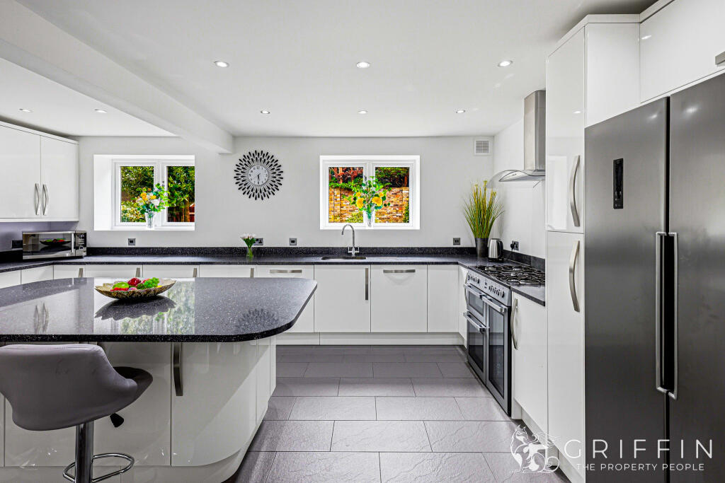 House in Thurrock, Essex - View 5
